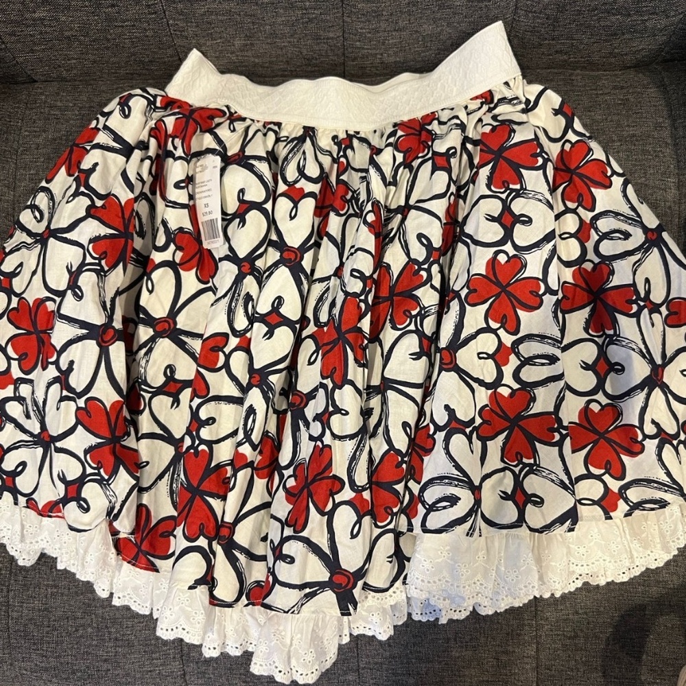 Red White Black Four-Leaf Clover Skirt